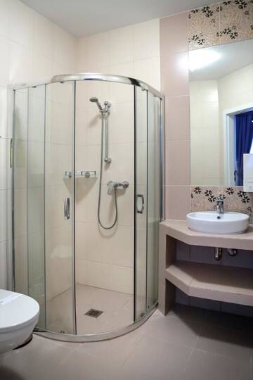 Фотографии Отель Hotel Madelaine г. Львувек-Слёнски (Польша) №5 Фото Отель Hotel Madelaine г. Львувек-Слёнски 5